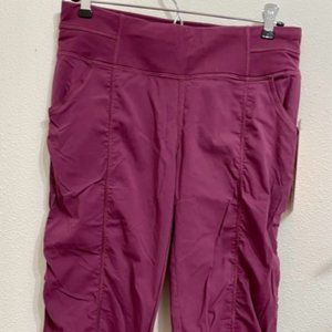 Lucy Activewear S Get Going Capri Wine NWT good travel pants quick dry packable